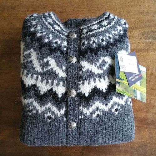 LOKI genuine hand knitted lopi wool jacket from Iceland
